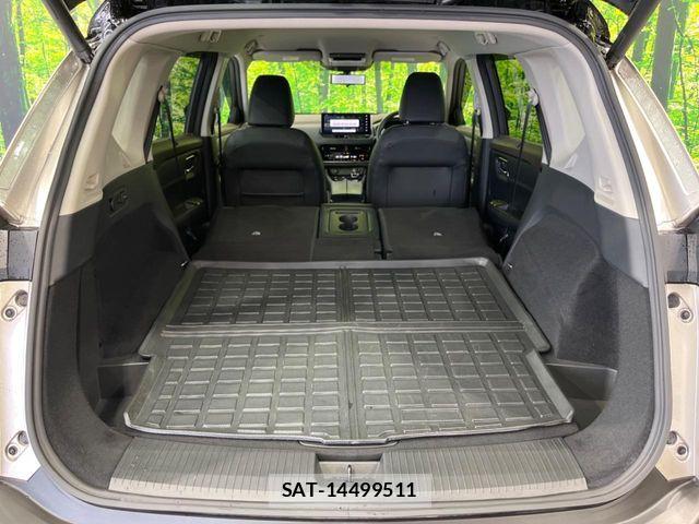 Nissan X-TRAIL HYBRID 2023-08 7227672-9