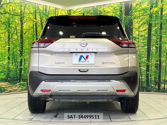 Nissan X-TRAIL HYBRID 2023-08 7227672-14