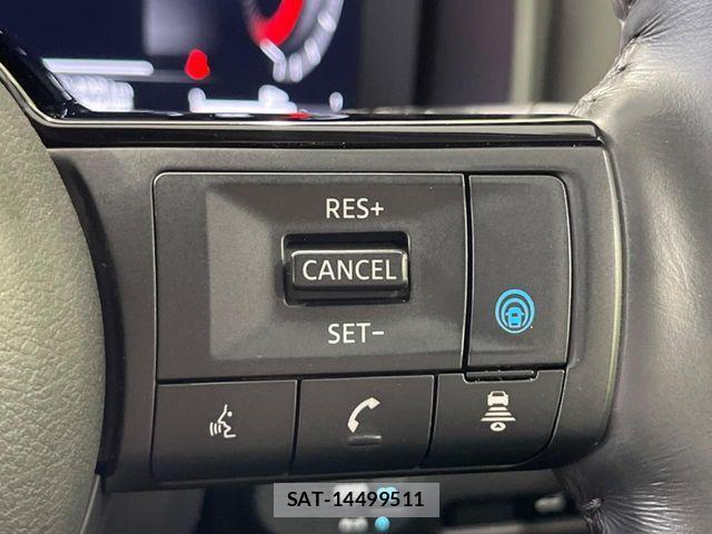 Nissan X-TRAIL HYBRID 2023-08 7227672-6