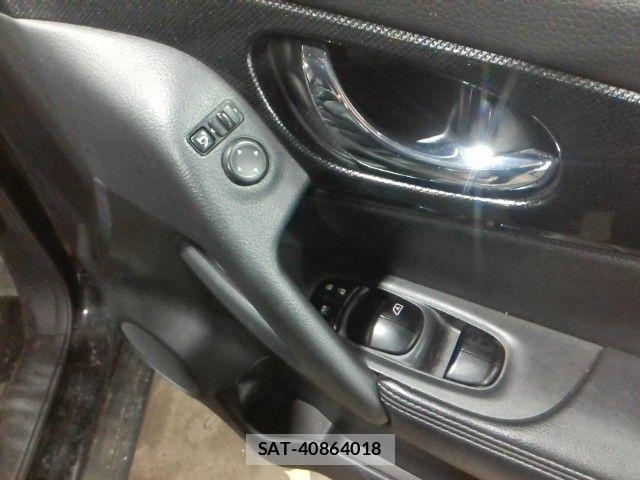Nissan X-TRAIL HYBRID 2015-06 7227643-3