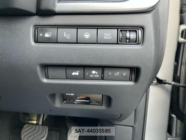 Nissan X-TRAIL HYBRID 2023-05 7227670-9