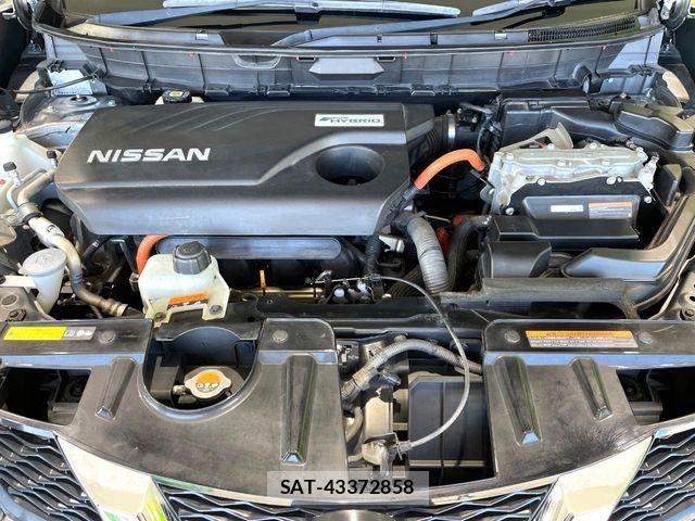 Nissan X-TRAIL HYBRID 2015-07 7227647-17
