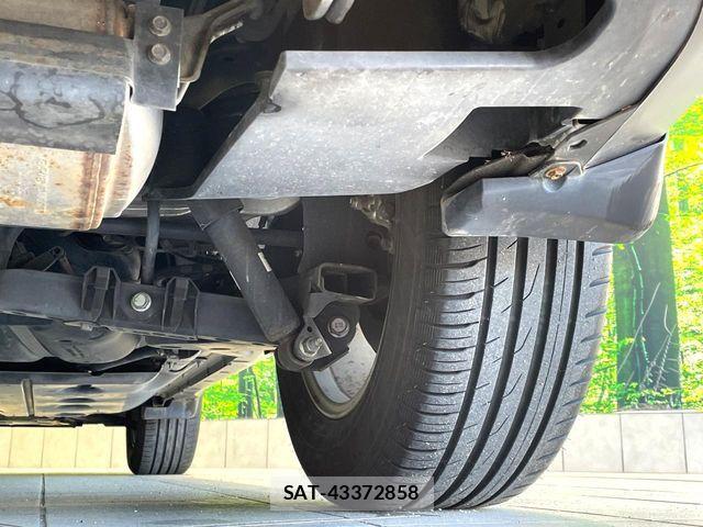 Nissan X-TRAIL HYBRID 2015-07 7227647-19