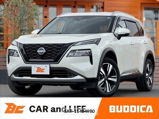 Nissan X-TRAIL HYBRID 2023-08 7227673-0