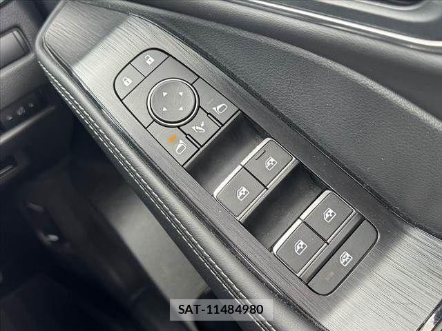 Nissan X-TRAIL HYBRID 2023-08 7227673-20