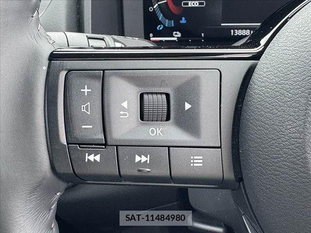 Nissan X-TRAIL HYBRID 2023-08 7227673-25