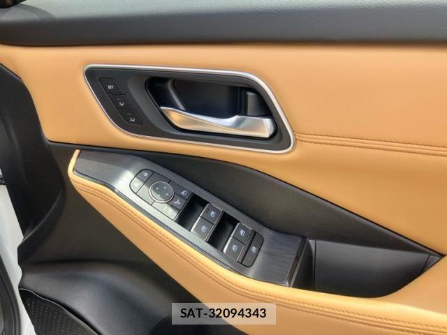Nissan X-TRAIL HYBRID 2023-07 7227671-12