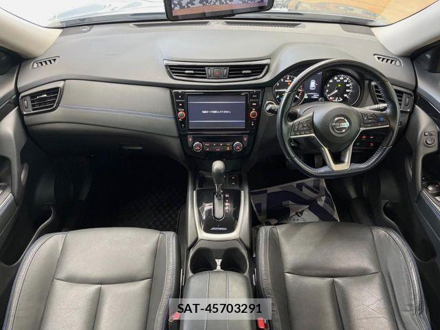 Nissan X-TRAIL HYBRID 2019-08 7227657-1
