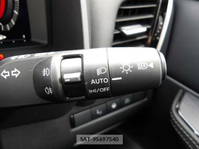 Nissan X-TRAIL HYBRID 2023-01 7252966-17