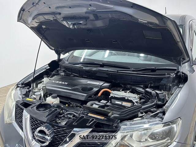 Nissan X-TRAIL HYBRID 2015-09 7252969-17