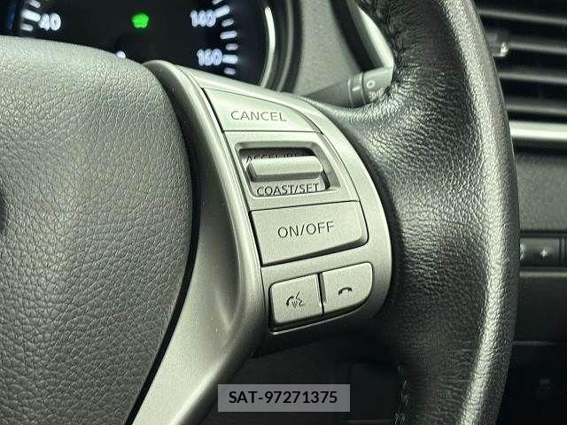 Nissan X-TRAIL HYBRID 2015-09 7252969-6