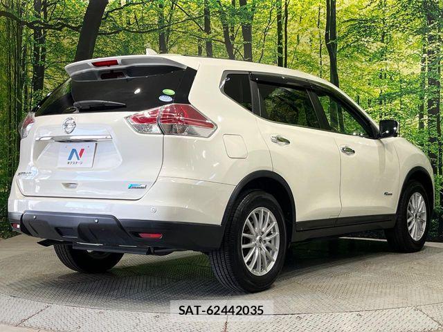 Nissan X-TRAIL HYBRID 2015-11 7252973-17