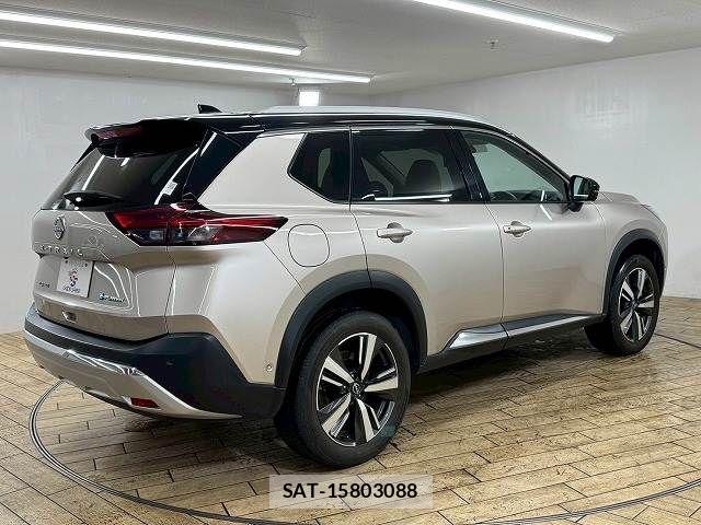 Nissan X-TRAIL HYBRID 2024-07 7252964-15