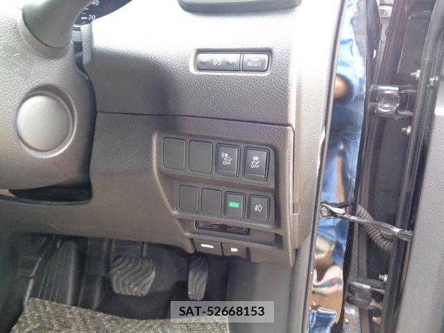Nissan X-TRAIL HYBRID 2015-09 7273343-13