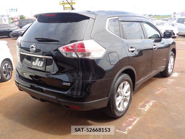 Nissan X-TRAIL HYBRID 2015-09 7273343-2