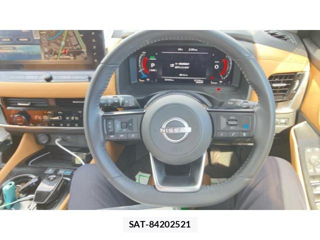 Nissan X-TRAIL HYBRID 2022-09 7273334-12