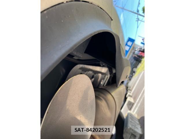 Nissan X-TRAIL HYBRID 2022-09 7273334-4