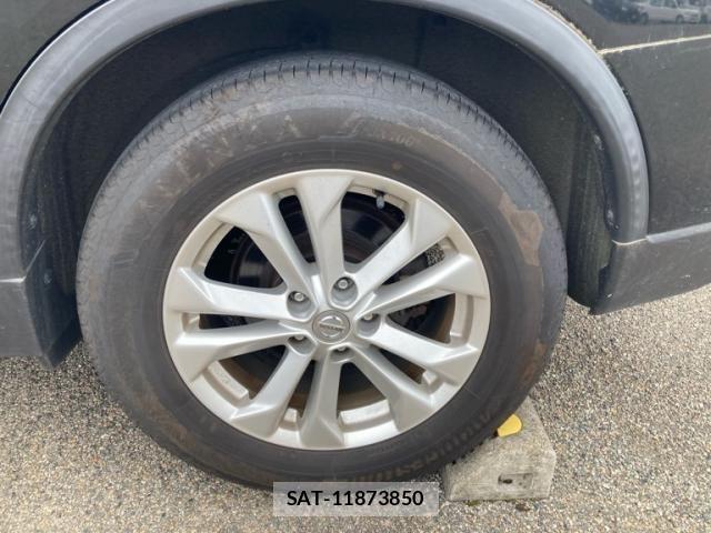 Nissan X-TRAIL HYBRID 2015-10 7331458-9