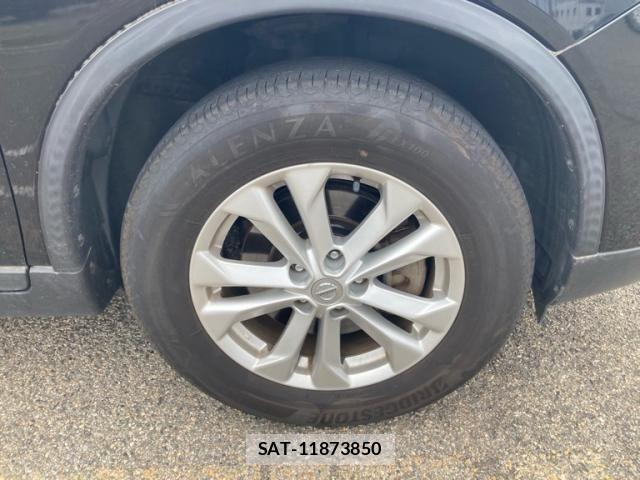 Nissan X-TRAIL HYBRID 2015-10 7331458-7