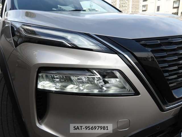 Nissan X-TRAIL HYBRID 2023-05 7331453-25
