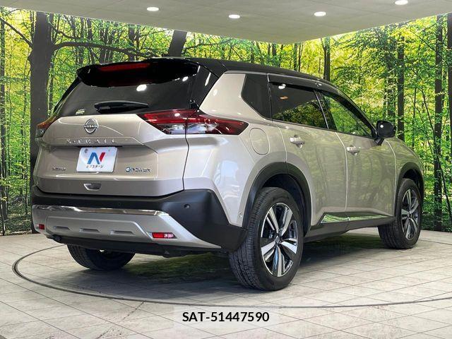 Nissan X-TRAIL HYBRID 2023-01 7360623-16