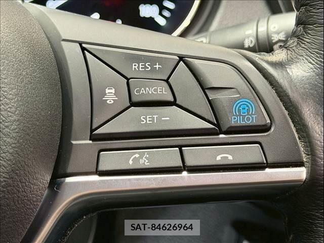 Nissan X-TRAIL HYBRID 2018-05 7360631-13