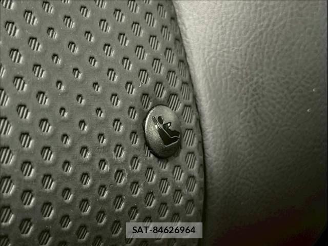 Nissan X-TRAIL HYBRID 2018-05 7360631-28