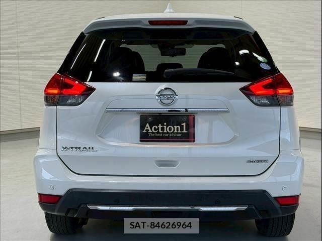 Nissan X-TRAIL HYBRID 2018-05 7360631-3