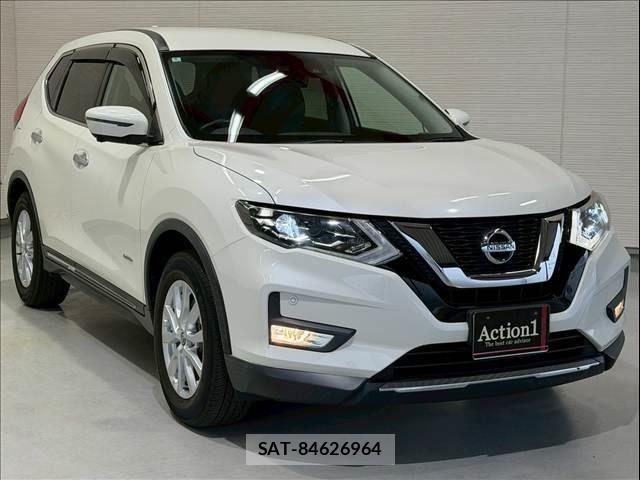Nissan X-TRAIL HYBRID 2018-05 7360631-6