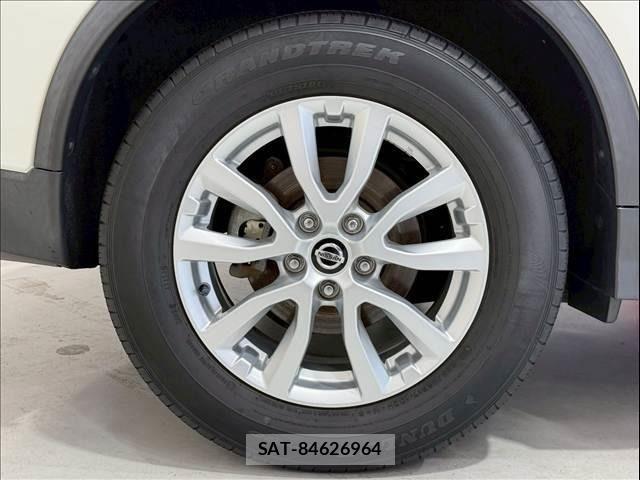 Nissan X-TRAIL HYBRID 2018-05 7360631-7