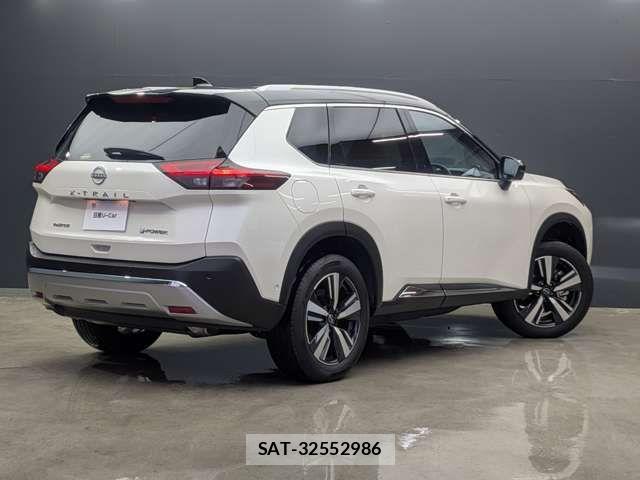 Nissan X-TRAIL HYBRID 2025-12 7360627-1