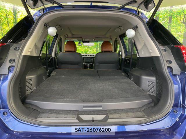 Nissan X-TRAIL HYBRID 2019-05 7360628-9