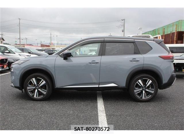 Nissan X-TRAIL HYBRID 2022-12 7360626-6