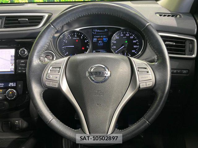 Nissan X-TRAIL HYBRID 2015-05 7360641-10