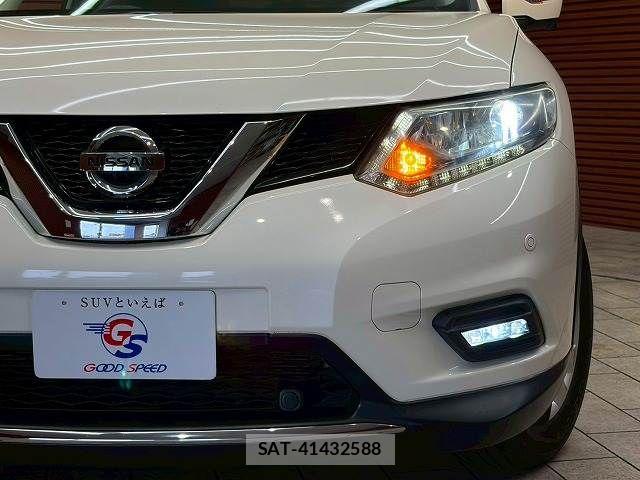 Nissan X-TRAIL HYBRID 2015-07 7360630-9