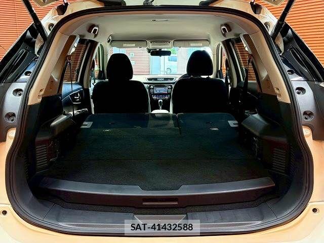 Nissan X-TRAIL HYBRID 2015-07 7360630-19