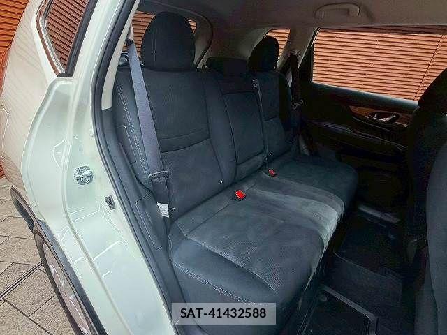 Nissan X-TRAIL HYBRID 2015-07 7360630-8