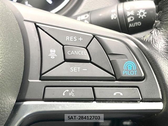 Nissan X-TRAIL HYBRID 2017-05 7360629-6