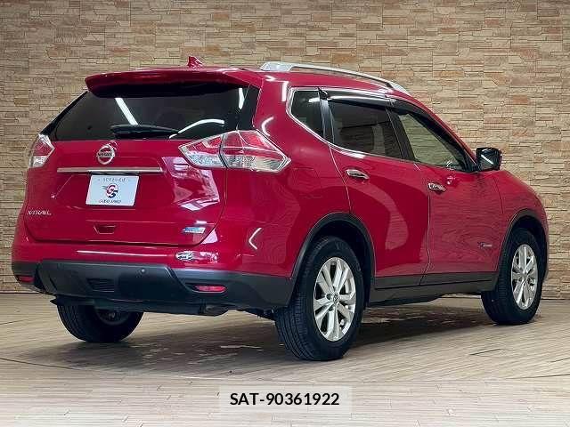 Nissan X-TRAIL HYBRID 2015-05 7360634-15