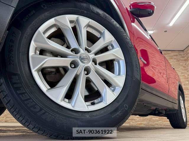 Nissan X-TRAIL HYBRID 2015-05 7360634-18