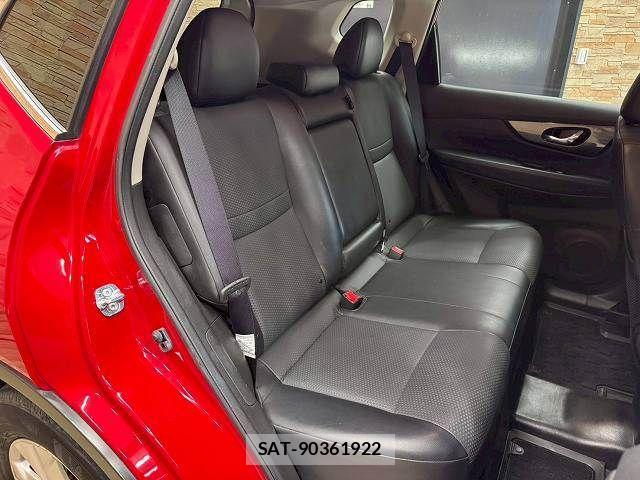 Nissan X-TRAIL HYBRID 2015-05 7360634-5