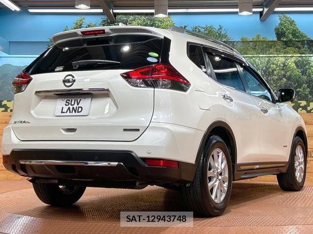 Nissan X-TRAIL HYBRID 2018-01 7360624-16