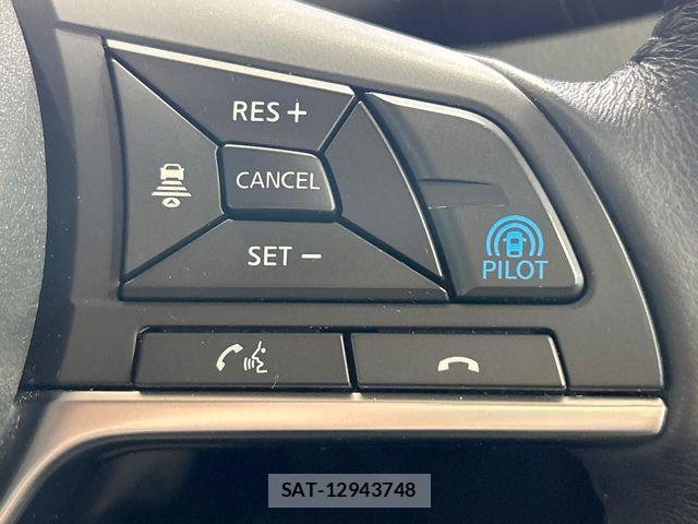 Nissan X-TRAIL HYBRID 2018-01 7360624-6