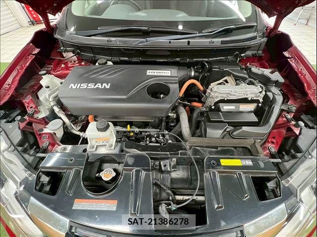 Nissan X-TRAIL HYBRID 2017-08 7360636-13