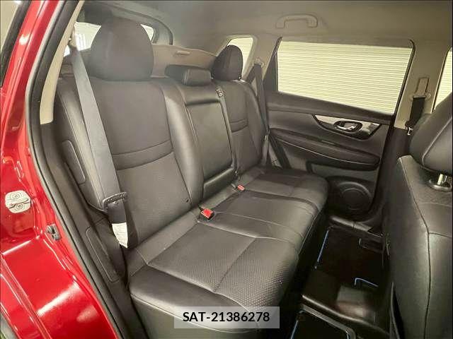 Nissan X-TRAIL HYBRID 2017-08 7360636-8
