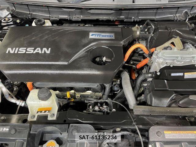 Nissan X-TRAIL HYBRID 2016-05 7360637-17
