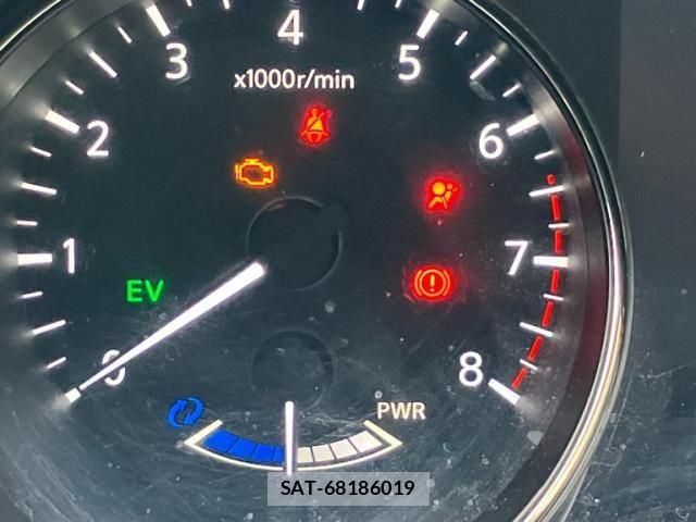 Nissan X-TRAIL HYBRID 2015-06 7360638-21
