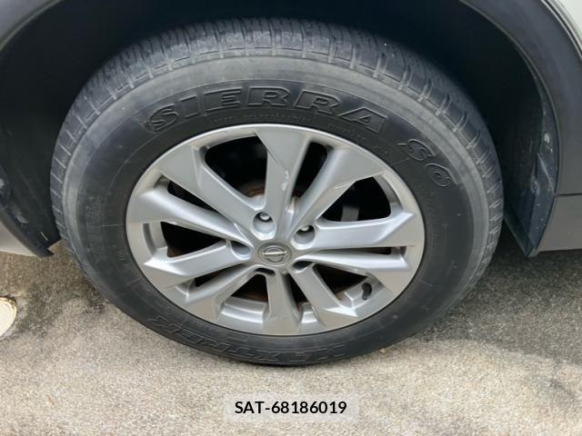 Nissan X-TRAIL HYBRID 2015-06 7360638-5