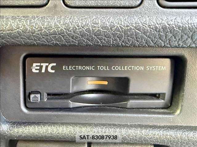 Nissan X-TRAIL HYBRID 2015-08 7360635-13