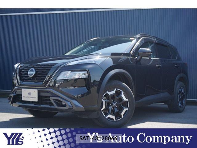 Nissan X-TRAIL HYBRID 2022-09 7395028-0